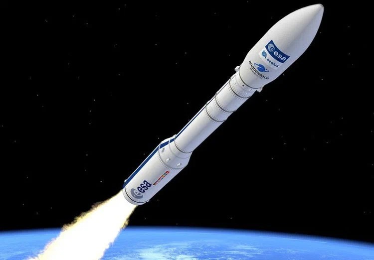 чому неможливо почути гуркіт ракетних двигунів у космосі