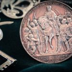 Що вивчає нумізматика: від стародавніх монет до сучасних скарбів історії
