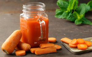 fresh juices for healthy eating and diet