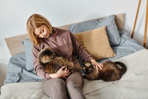 Чи розуміють коти людську мову насправді